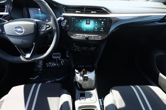 Opel Corsa HYBRID 145 ULTIMATE Blanc