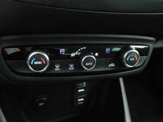 Opel Crossland 1.2 T 110 Elegance Argent