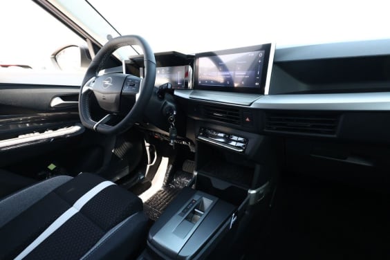 Opel FRONTERA 1.2 HYBRID 145 AT6 GS Blanc