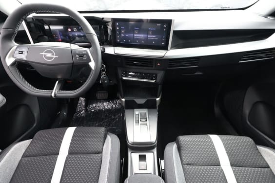 Opel FRONTERA 1.2 HYBRID 145 AT6 GS Orange