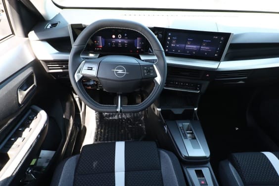 Opel FRONTERA 1.2 HYBRID 145 AT6 GS Blanc