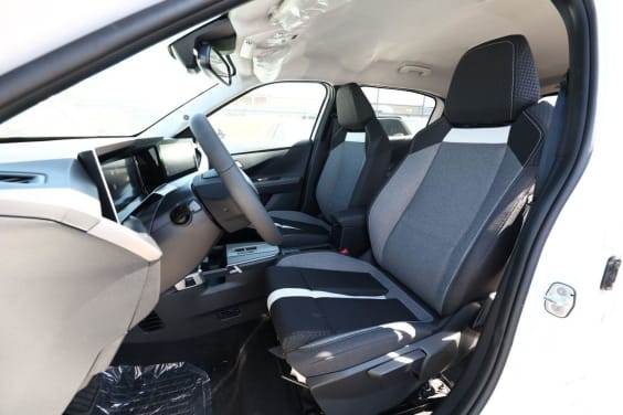 Opel FRONTERA 1.2 HYBRID 145 AT6 GS Blanc