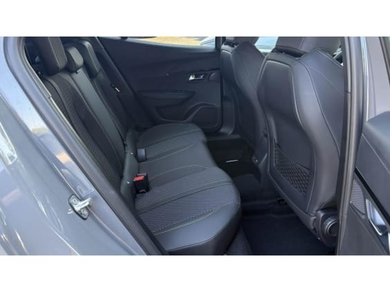 Peugeot 2008 1.2 HYBRID 145 DCS6  GT Blanc Okenite