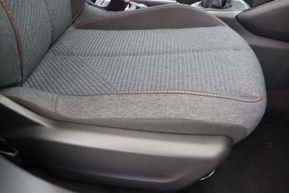 Peugeot 2008 Style 1.2 Turbo 100 hp Man.6 Blue