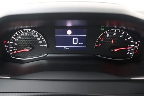 Peugeot 2008 Style 1.2 Turbo 100 hp Man.6 Blue