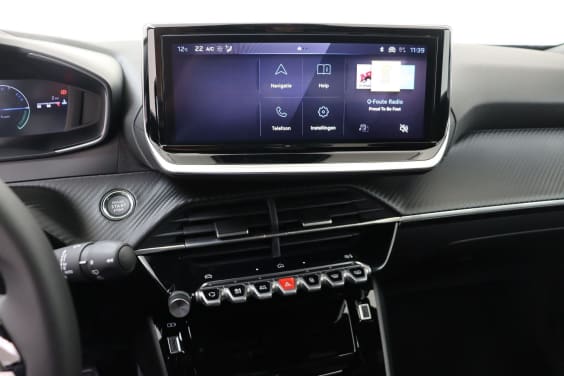 Peugeot 2008 Allure Hybrid 145 hp e-DSC6 Black