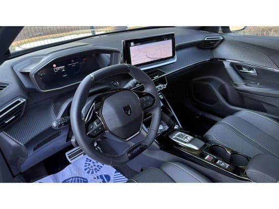 Peugeot 2008 1.2 HYBRID 145 DCS6  GT Blanc Okenite