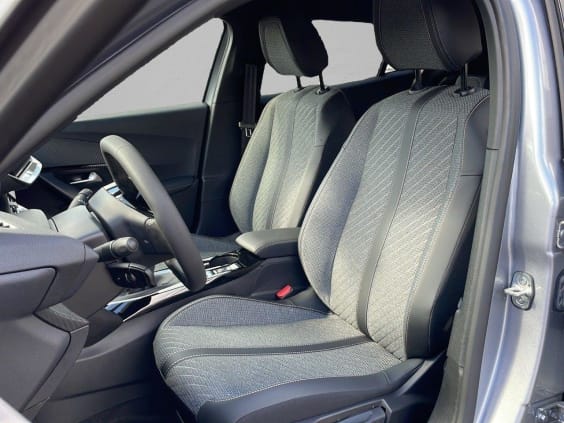 Peugeot 2008 2008 1.2 PURETECH 100CH S&S ALLURE Gris Artense Metal