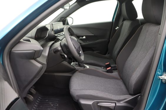 Peugeot 2008 Style 1.2 Turbo 100 hp Man.6 Blue