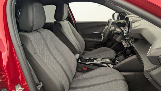 Peugeot 2008 NOUVEAU HYBRID 145 E-DCS6 ALLURE Rouge Elixir