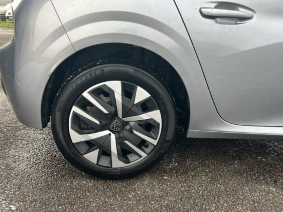 Peugeot 208 1.2 100 style gris artense