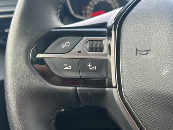 Peugeot 208 1.2 100 style gris artense