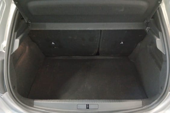 Peugeot 208 100 S&S BVM6 Allure gris artense