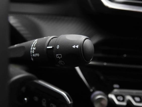 Peugeot 208 1.2 T 100 Allure Gris