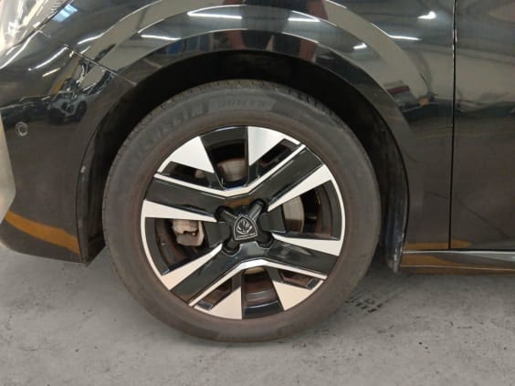 Peugeot 208 100 S&S BVM6 Allure Noir Perla Nera