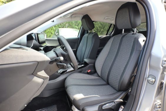 Peugeot 208 100 S&S BVM6 Allure Gris