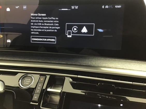Peugeot 3008 Phase 4 Gt 1.2 HYBRID 145 Noir Perla