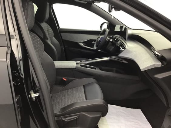 Peugeot 3008 HYBRID 145 ALLURE Noir Perla