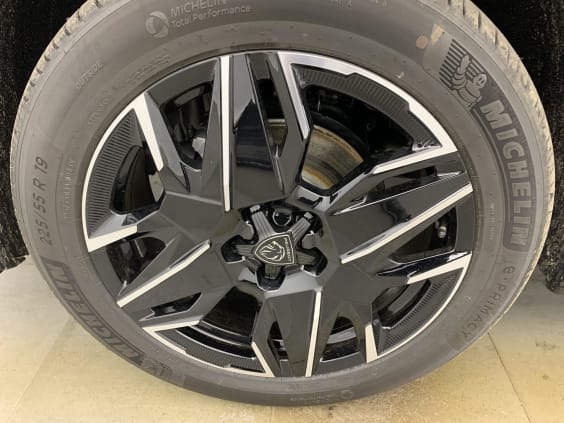 Peugeot 3008 Hybrid 145 e-DCS6 GT Blanc Okenite / Toit Noir