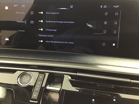 Peugeot 3008 Phase 4 Gt Exclusive 1.2 HYBRID 145 Gris Artense 