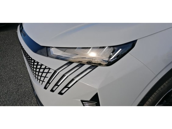 Peugeot 3008 1.2i Hybrid 145 e-DCS6  Allure Blanc Okénite