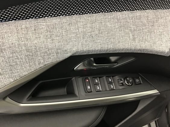 Peugeot 3008 Hybrid 145 e-DCS6 GT Exclusive Gris Titane