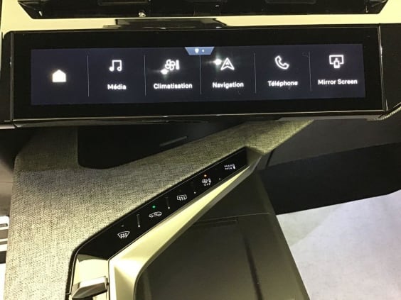 Peugeot 3008 Phase 4 Gt 1.2 HYBRID 145 Noir Perla