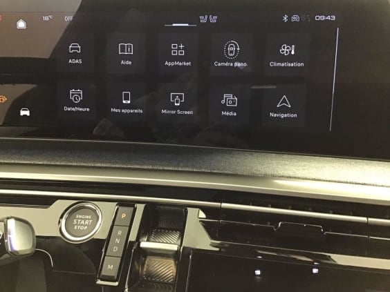 Peugeot 3008 Hybrid 145 e-DCS6 GT Exclusive Gris Titane