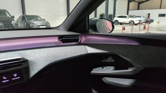 Peugeot 3008 Hybrid 145 e-DCS6 GT Gris Titane / Toit Noir