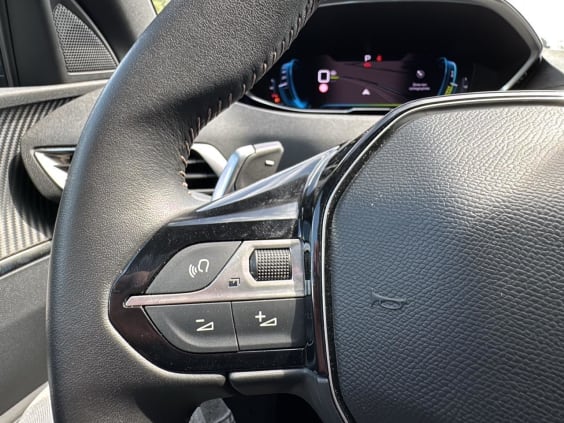 Peugeot 3008 Plug-in hybrid 180 allure pack e-eat8 Bleu