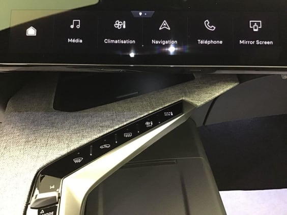 Peugeot 3008 GT 1.2 HYBRID 145 Noir Perla