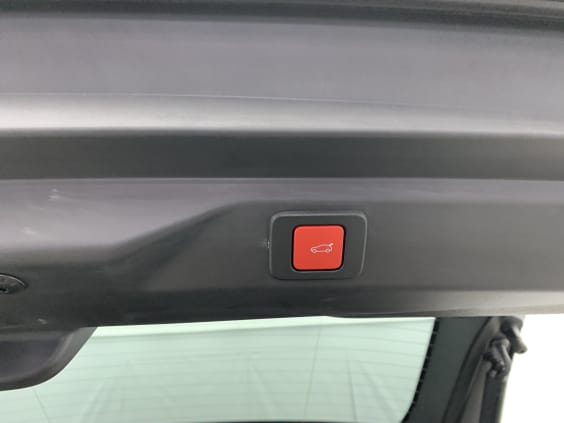 Peugeot 3008 Hybrid 145 e-DCS6 GT Bleu Ingaro / Toit Noir