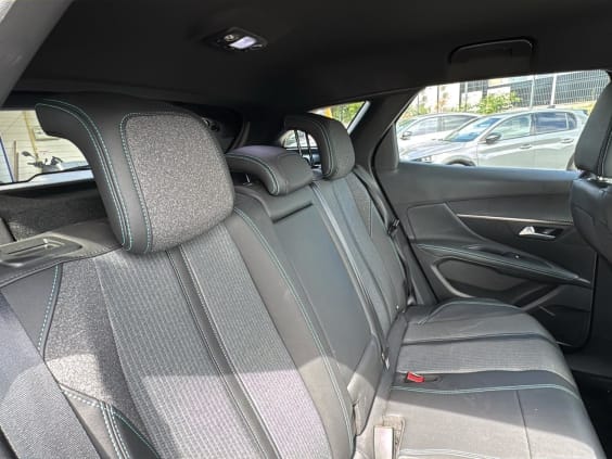 Peugeot 3008 Plug-in hybrid 180 allure pack e-eat8 Bleu