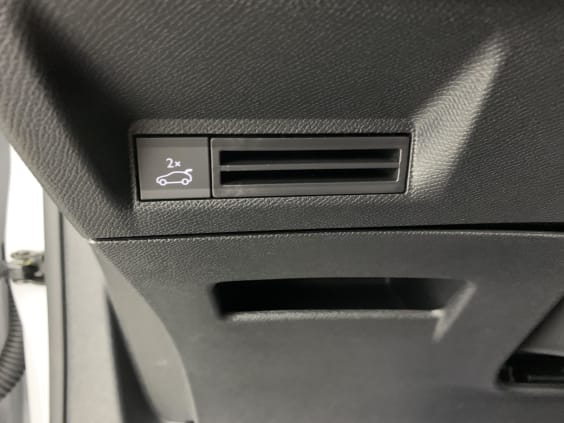 Peugeot 3008 Hybrid 145 e-DCS6 GT Blanc Okenite / Toit Noir