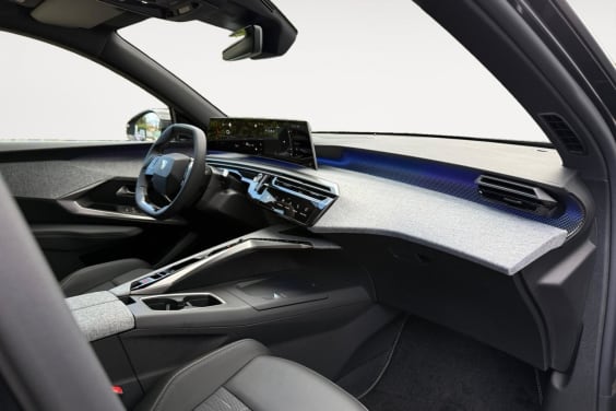 Peugeot 3008 1.2 hybrid 145 gt e-dcs6 Gris Titane - Toit Noir