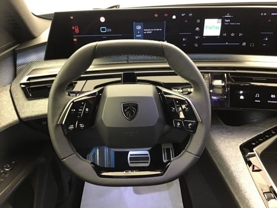 Peugeot 3008 Phase 4 Gt 1.2 HYBRID 145 Gris Titane