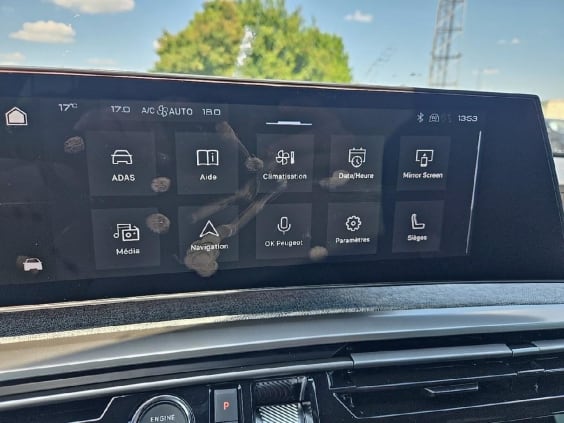 Peugeot 3008 1.2 hybrid 145 gt e-dcs6 Noir