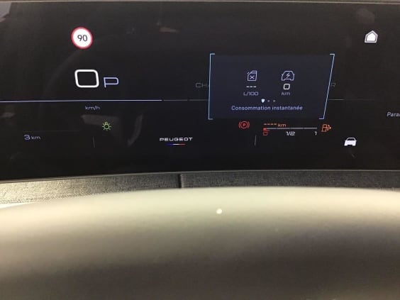Peugeot 3008 GT 1.2 HYBRID 145 Noir Perla