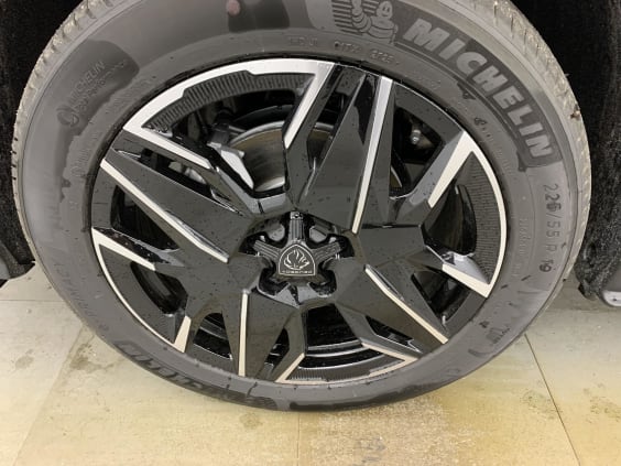 Peugeot 3008 Hybrid 145 e-DCS6 GT Gris Artense / Toit Noir