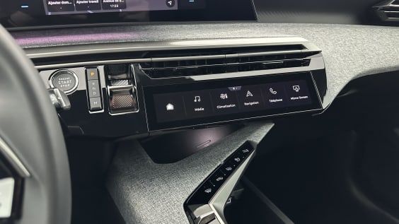 Peugeot 3008 3008  III 1.2 Hybrid 145ch Allure e-DCS6 gris artense