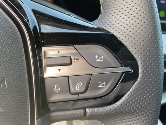 Peugeot 308 308 HYBRID 145CH E-DCS6 GT Blanc Okenite Metal