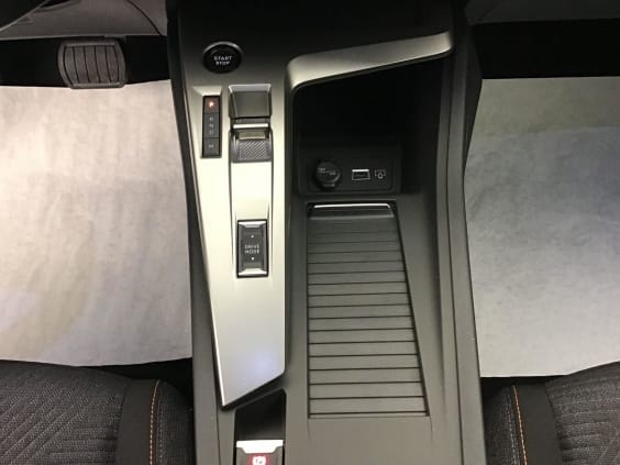 Peugeot 308 HYBRID 145 E-DCS6 BUSINESS Bleu Lagoa