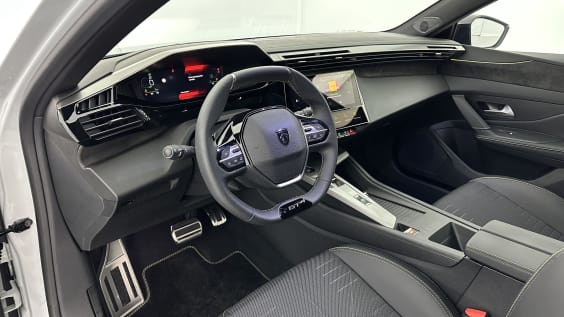 Peugeot 308 Hybrid 145 e-DCS6 GT Blanc Okenite