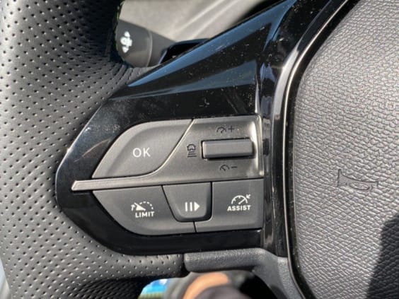 Peugeot 308 308 HYBRID 145CH E-DCS6 GT Blanc Okenite Metal