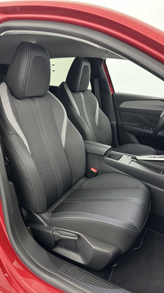 Peugeot 308 308 1.5 BlueHDi 130ch Allure EAT8 Rouge Elixir