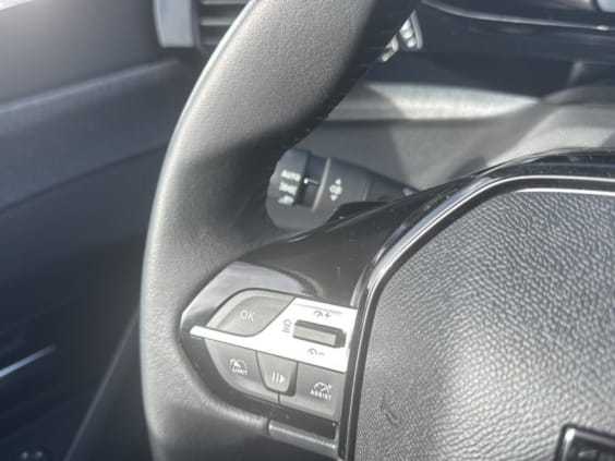 Peugeot 308 1.2 130 allure eat8 Gris Sellenium