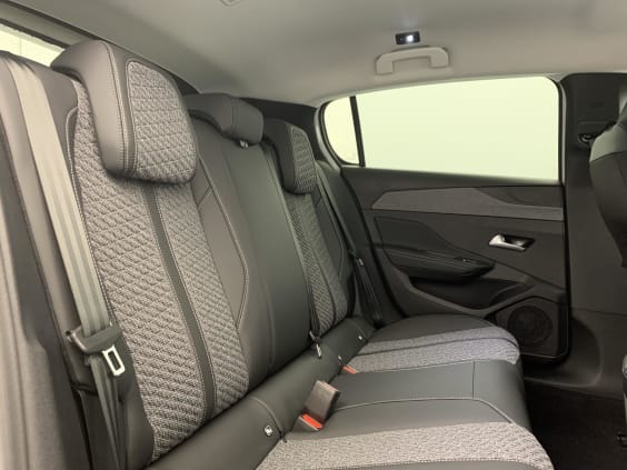 Peugeot 308 NOUVELLE BLUEHDI 130CH S&S EAT8 ALLURE Blanc Okenite