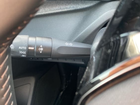 Peugeot 308 SW 1.2 hybrid 145 allure e-dcs6 Gris Sellenium