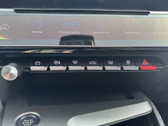 Peugeot 408 1.2 puretech 130 allure eat8 Noir