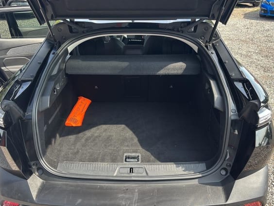 Peugeot 408 1.2 puretech 130 allure eat8 Noir